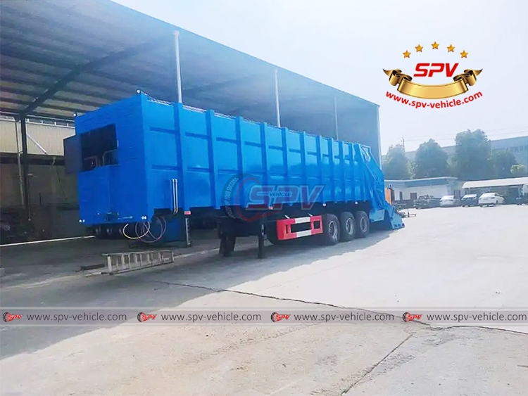 SPV-Vehicle - Biomass Transporting Trailer Truck - Left Front Side View